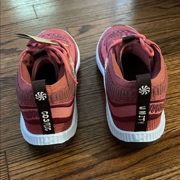 Nike cosmic unity 3 cedar ice peach size 9.5 - Picture 7 of 10